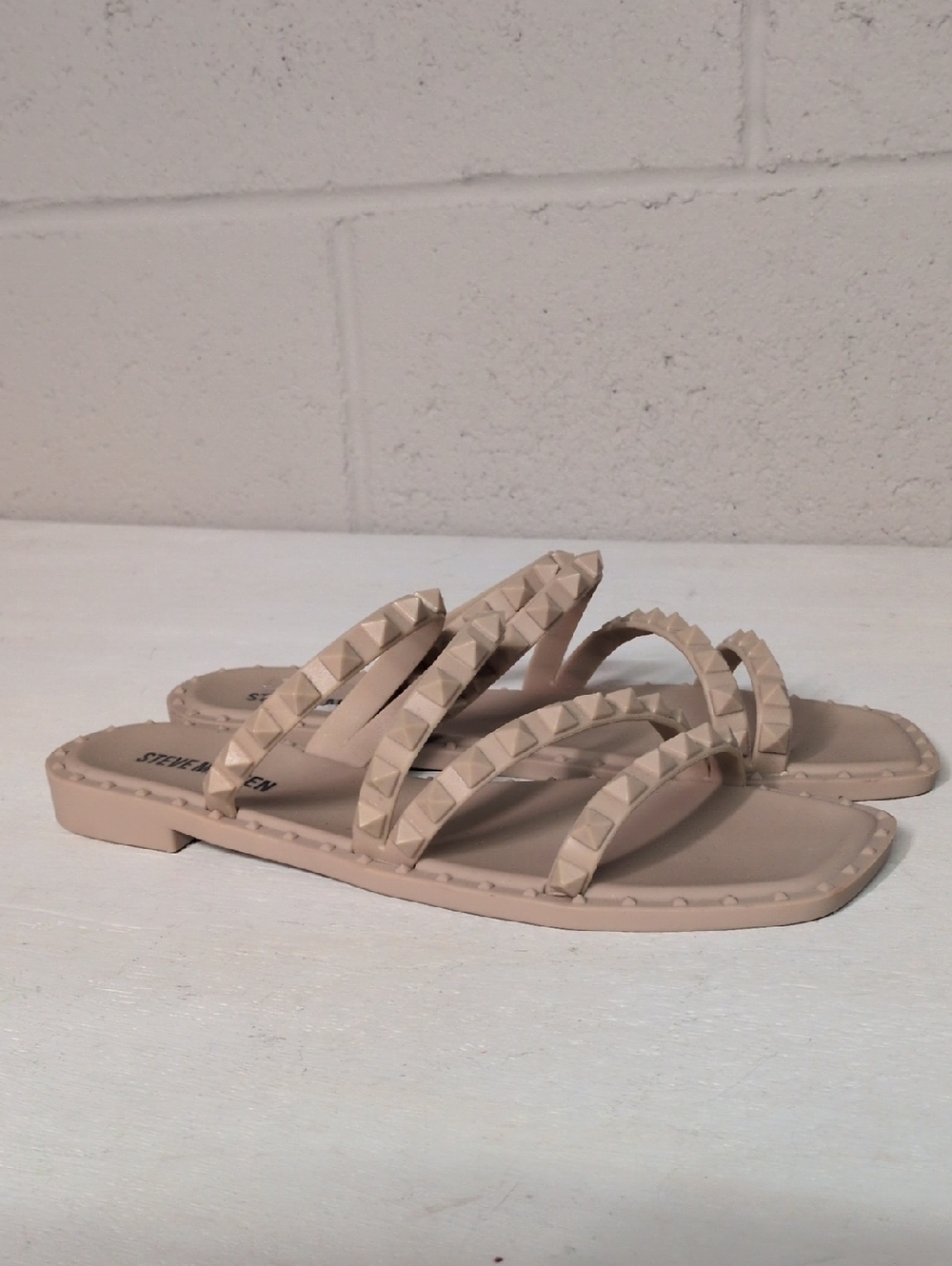 Steve Madden Women's Skyler J Studded Strappy Slide Sandals Size 6 - Picture 6 of 8